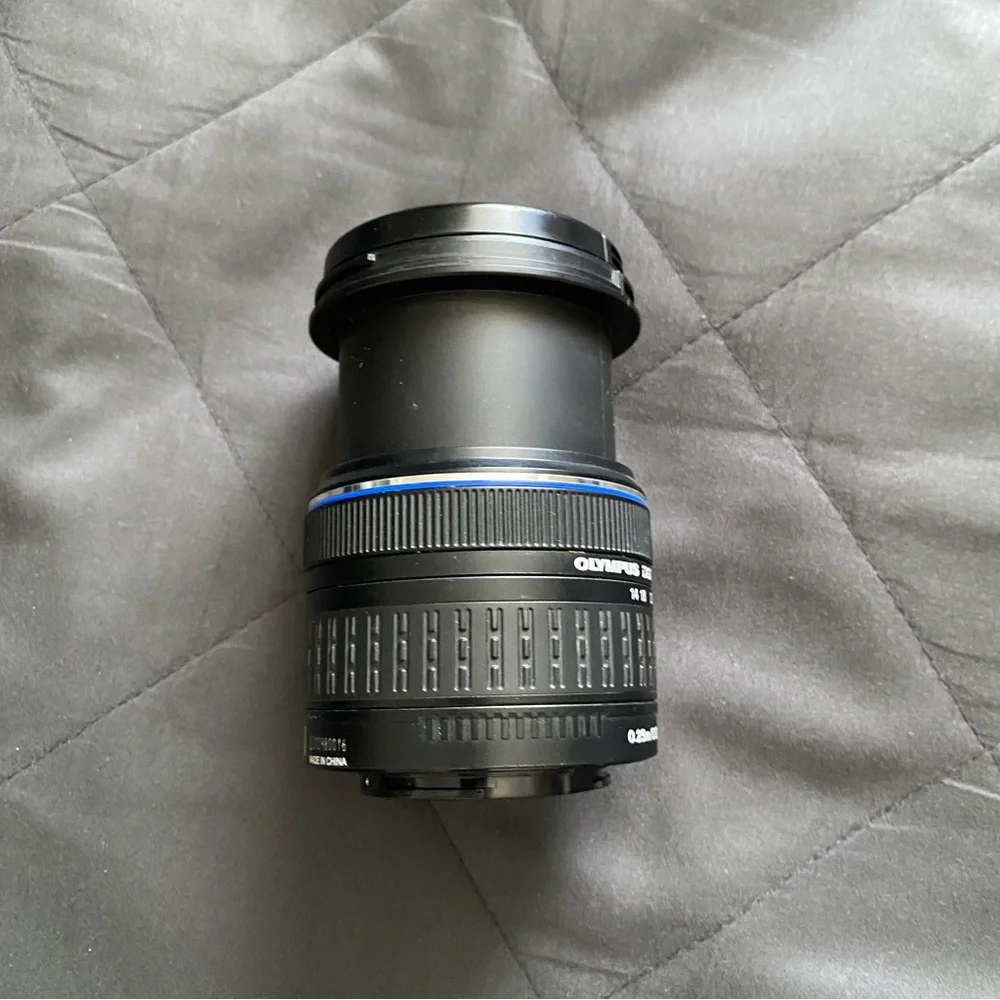 Olympus Digital Lens 14-42mm 1:3.5-5.6 ED